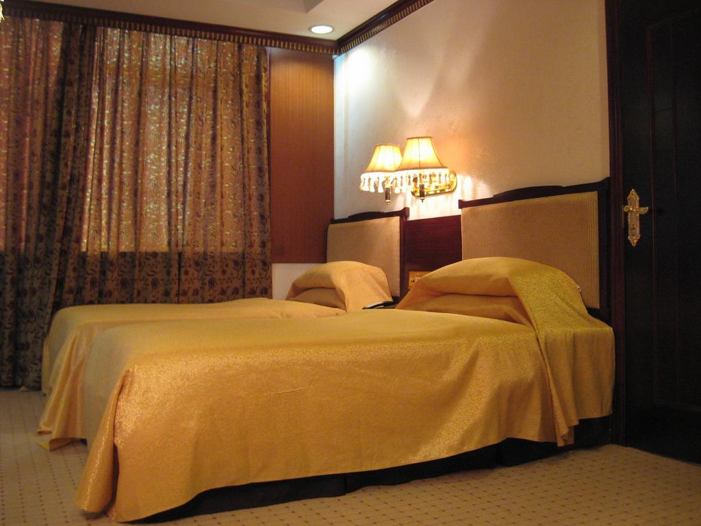 W.Y. Lera Hotel Kuangcsou Kültér fotó