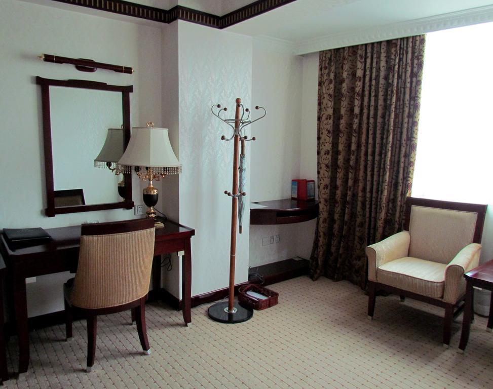 W.Y. Lera Hotel Kuangcsou Kültér fotó