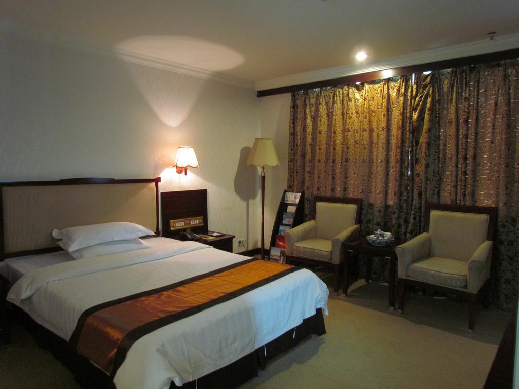 W.Y. Lera Hotel Kuangcsou Kültér fotó