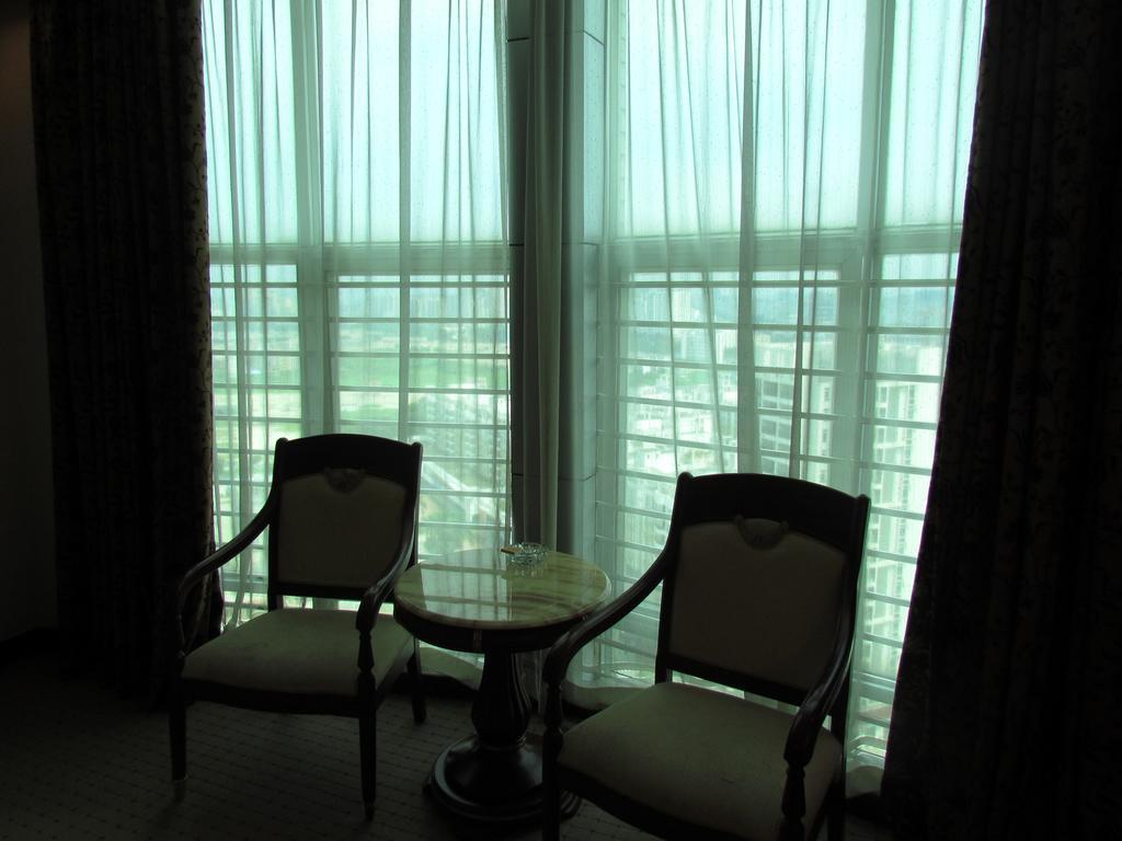 W.Y. Lera Hotel Kuangcsou Kültér fotó