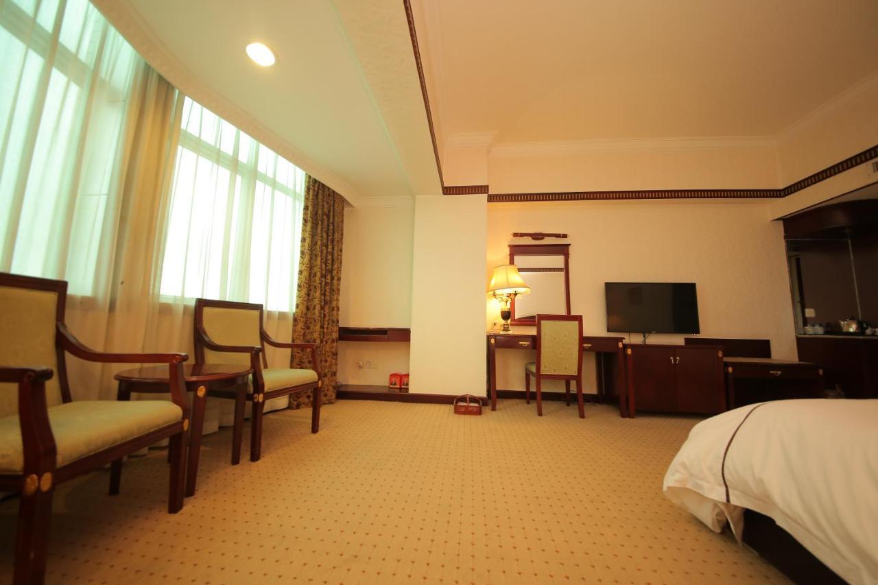 W.Y. Lera Hotel Kuangcsou Kültér fotó