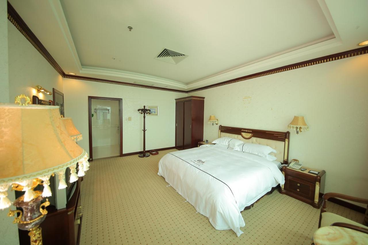 W.Y. Lera Hotel Kuangcsou Kültér fotó