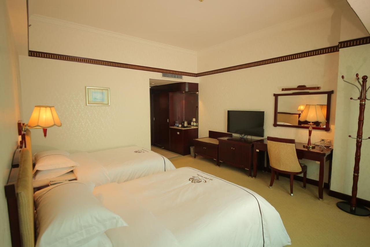 W.Y. Lera Hotel Kuangcsou Kültér fotó
